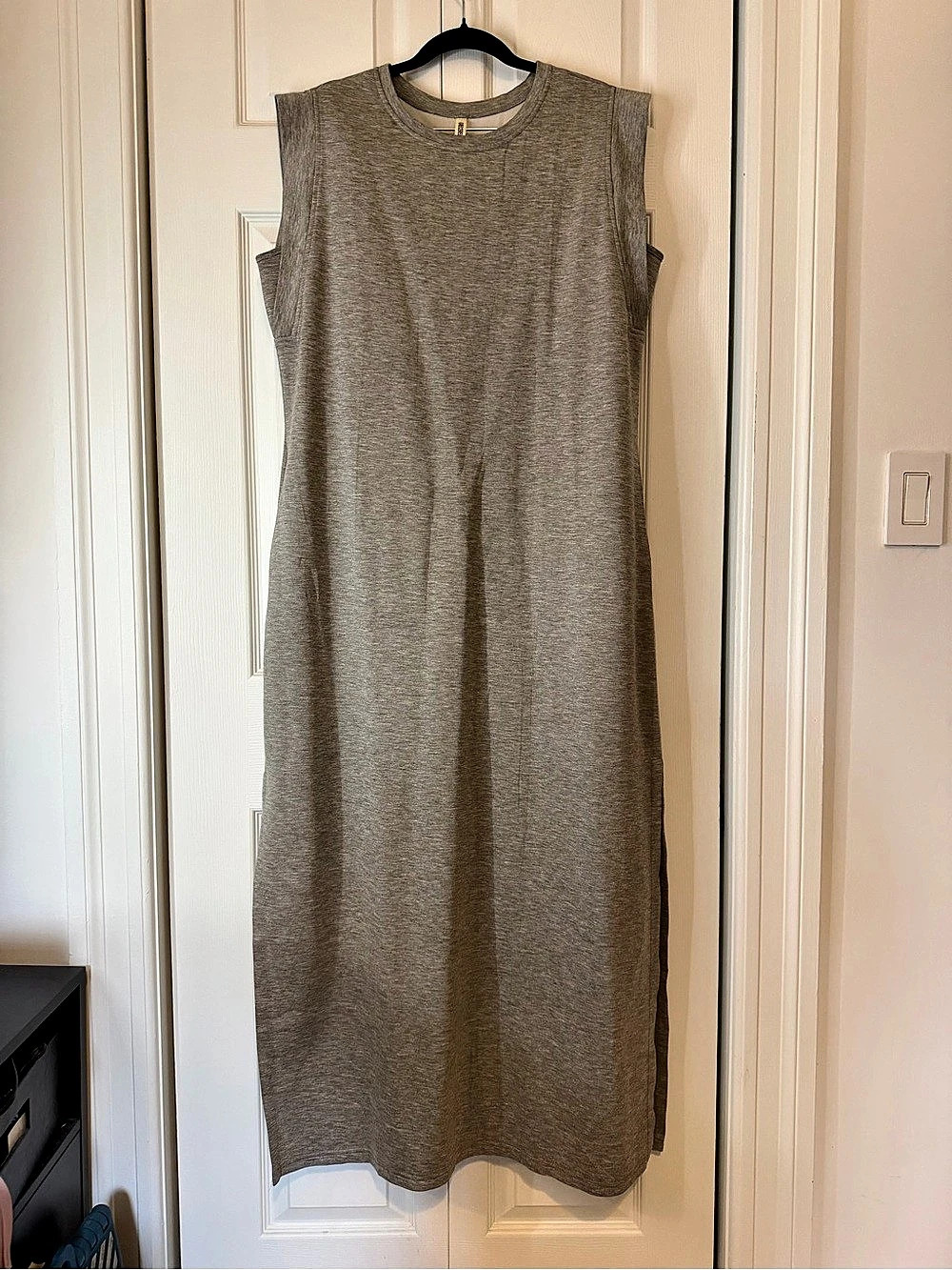 Grecerelle Sleeveless Maxi Dress with Pockets Gray XL